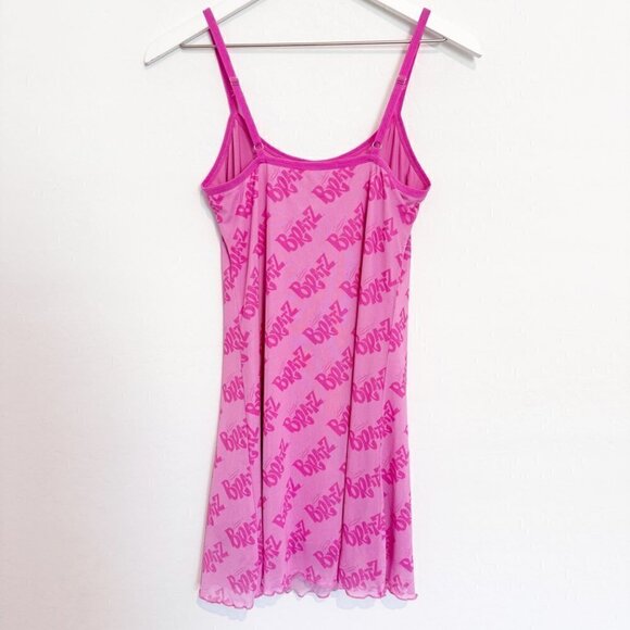 Dolls Kill x Bratz Got Bratitude 90s Strap Lettuce Mini Slip Dress Pink Medium - Picture 8 of 8